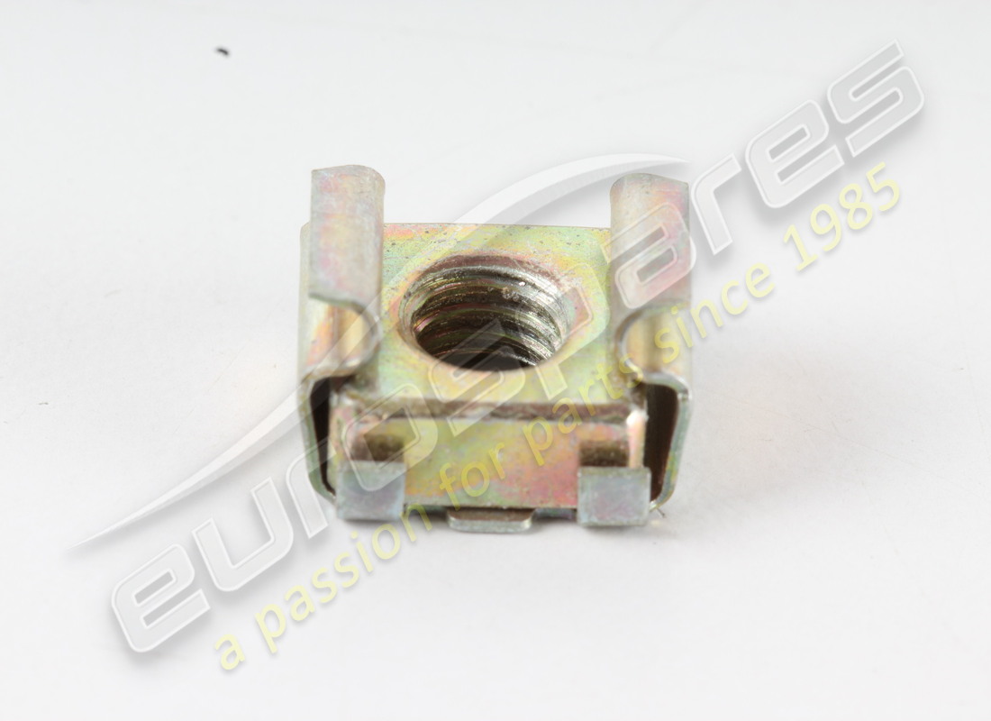 new maserati cage nut m5 b/1. part number 14074490 (1)