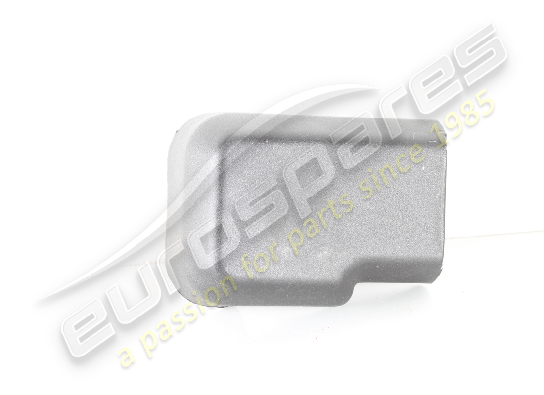 NEW MASERATI COVER. PART NUMBER 373330308 (2) new maserati cover. part number 373330308 (2)