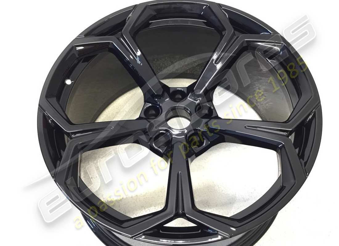 reconditioned lamborghini rear wheel. part number 4ml601025q (2)