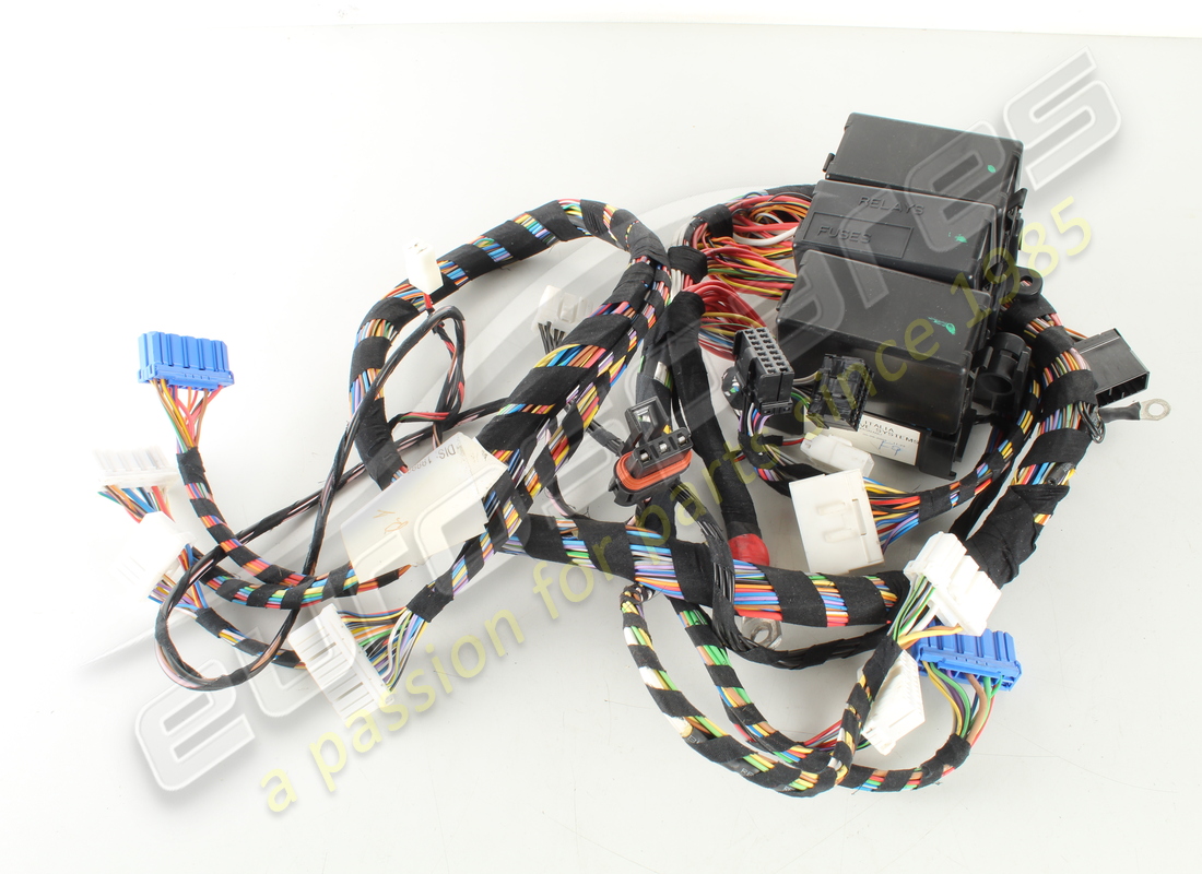 NEW FERRARI LH TUNNEL CABLE. PART NUMBER 188899 (1) new ferrari lh tunnel cable. part number 188899 (1)