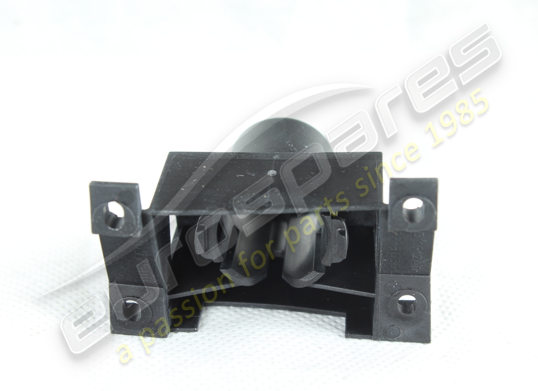 new maserati park.sens.support on radiator gri. part number 81175400 (2)