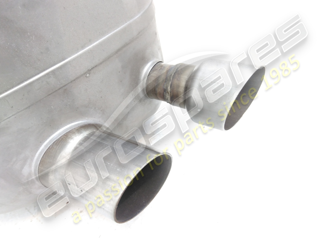 new ferrari rh rear silencer. part number 250495 (2)