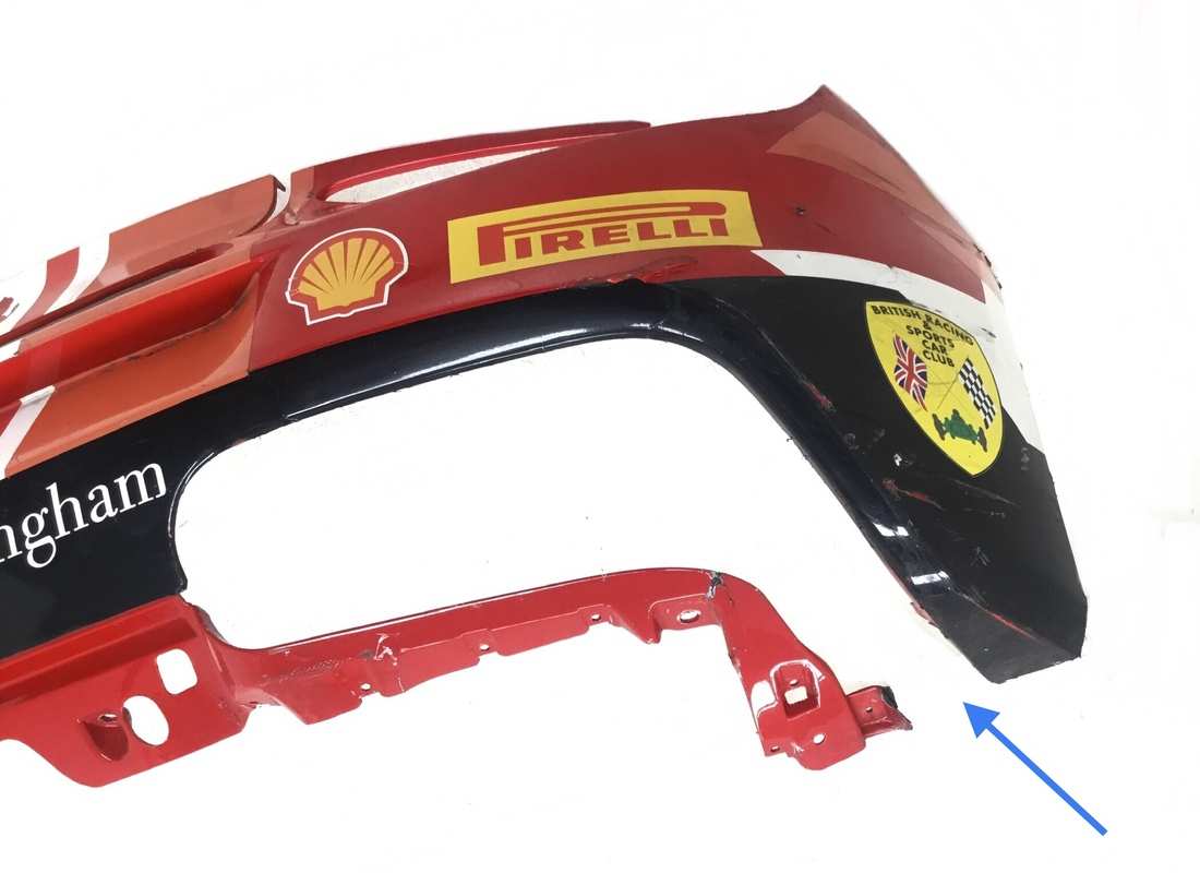 damaged ferrari rear bumper. part number 88582400 (2)