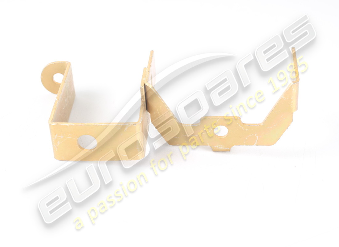 NEW FERRARI BRACKET. PART NUMBER 60077807 (3) new ferrari bracket. part number 60077807 (3)