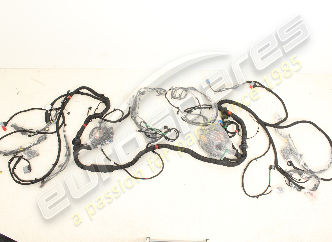new ferrari front cable. part number 294779 (1)