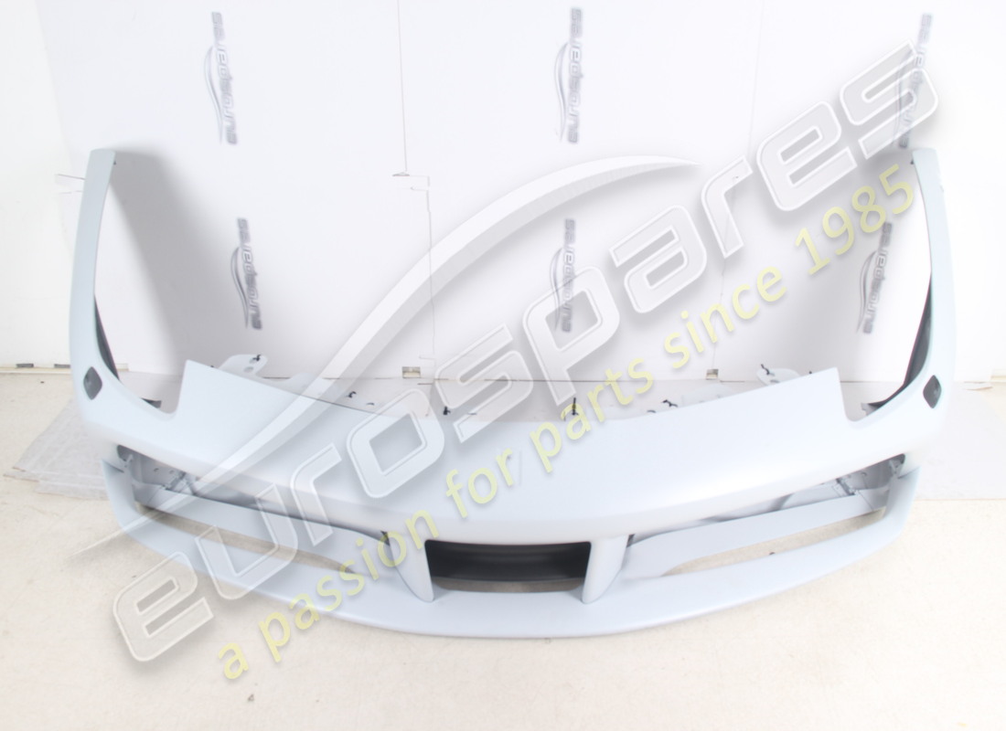 NEW FERRARI FRONT BUMPER (USA MODEL). PART NUMBER 87969610 (1) new ferrari front bumper (usa model). part number 87969610 (1)