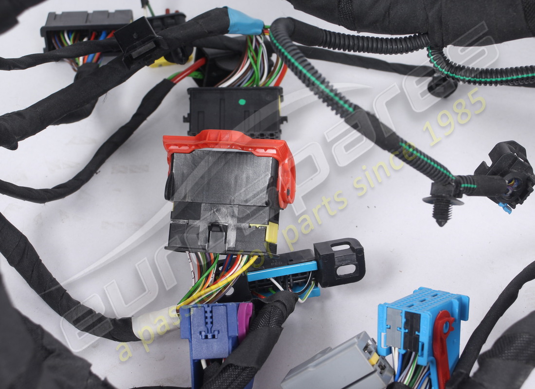 NEW FERRARI FRONT CABLE. PART NUMBER 288057 (3) new ferrari front cable. part number 288057 (3)