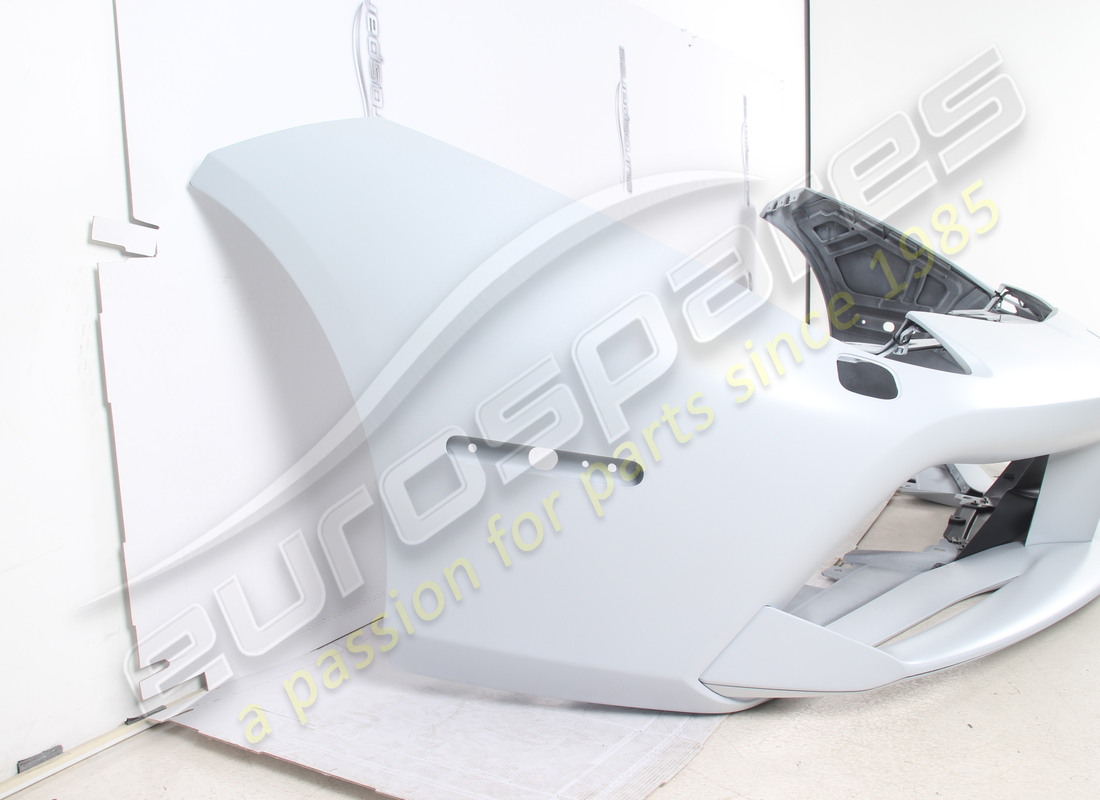 NEW FERRARI FRONT BUMPER (USA MODEL). PART NUMBER 87969610 (2) new ferrari front bumper (usa model). part number 87969610 (2)