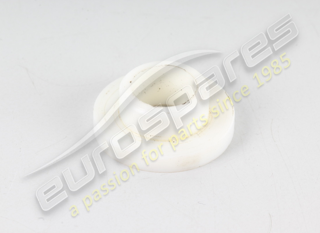 new maserati bush. part number 378000360 (1)