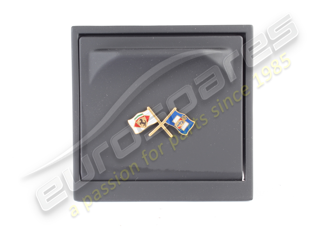 NEW FERRARI ASHTRAY. PART NUMBER 67505800 (1) new ferrari ashtray. part number 67505800 (1)