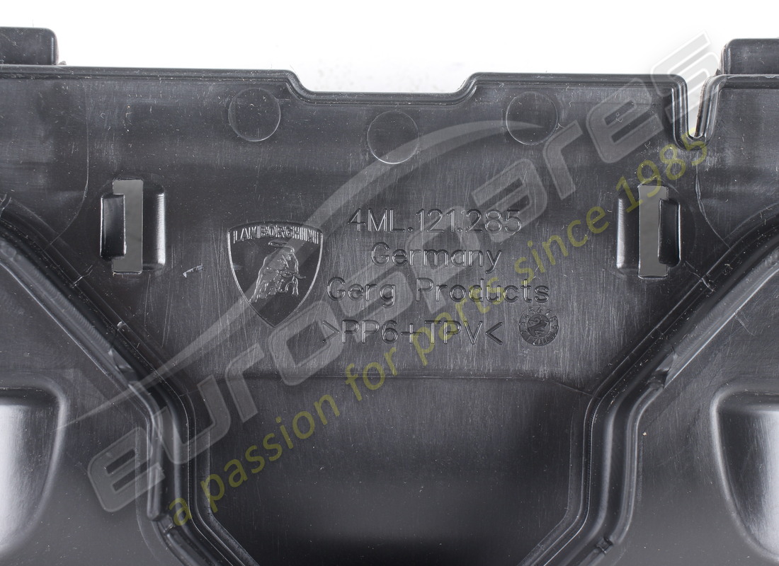 NEW LAMBORGHINI AIR DUCT ELEMENT,. PART NUMBER 4ML121285 (5) new lamborghini air duct element,. part number 4ml121285 (5)