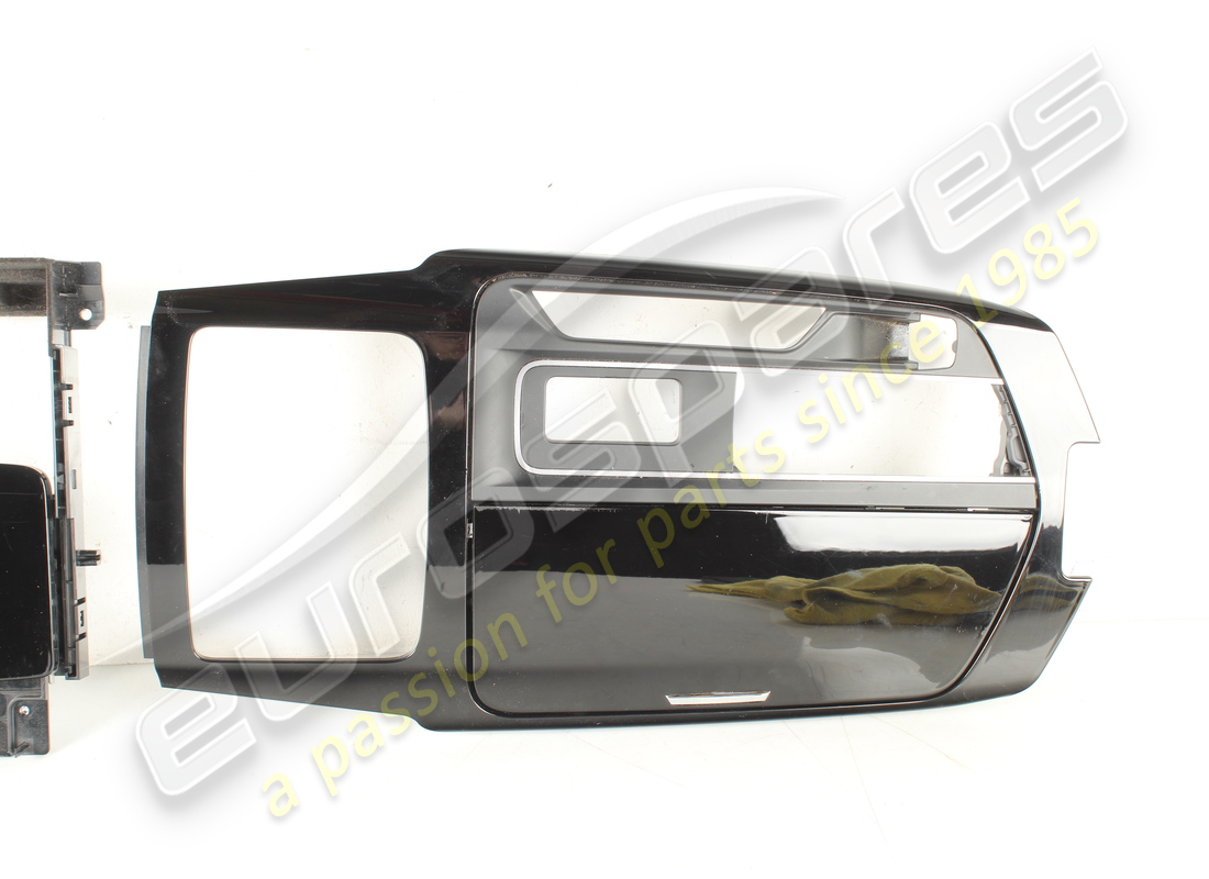 used maserati tunnel glove compartment bla. part number 673011000 (3)