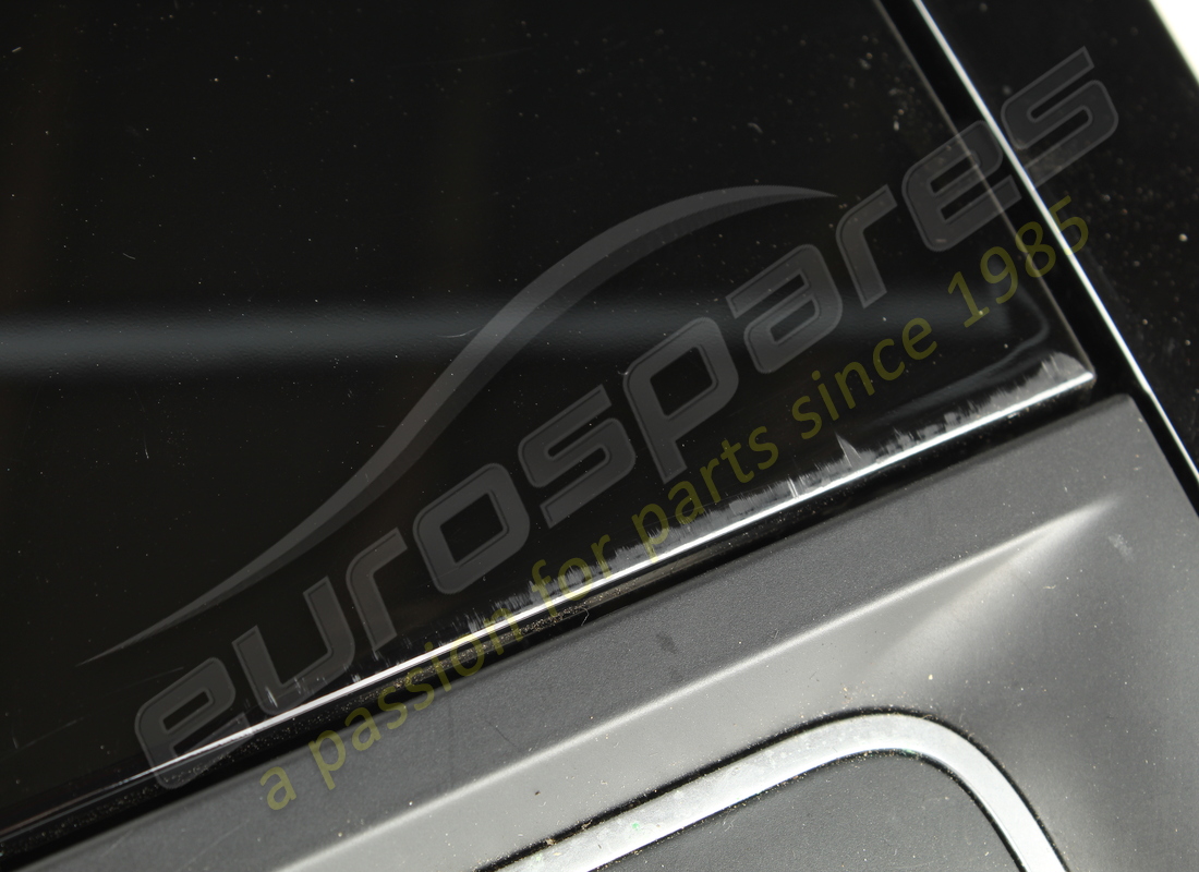 used maserati tunnel glove compartment bla. part number 673011000 (6)