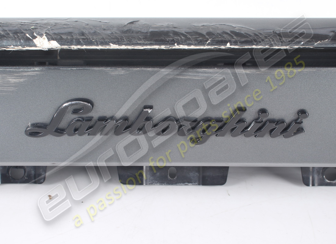 used lamborghini rear panel upper part. part number 4t0864487b (6)