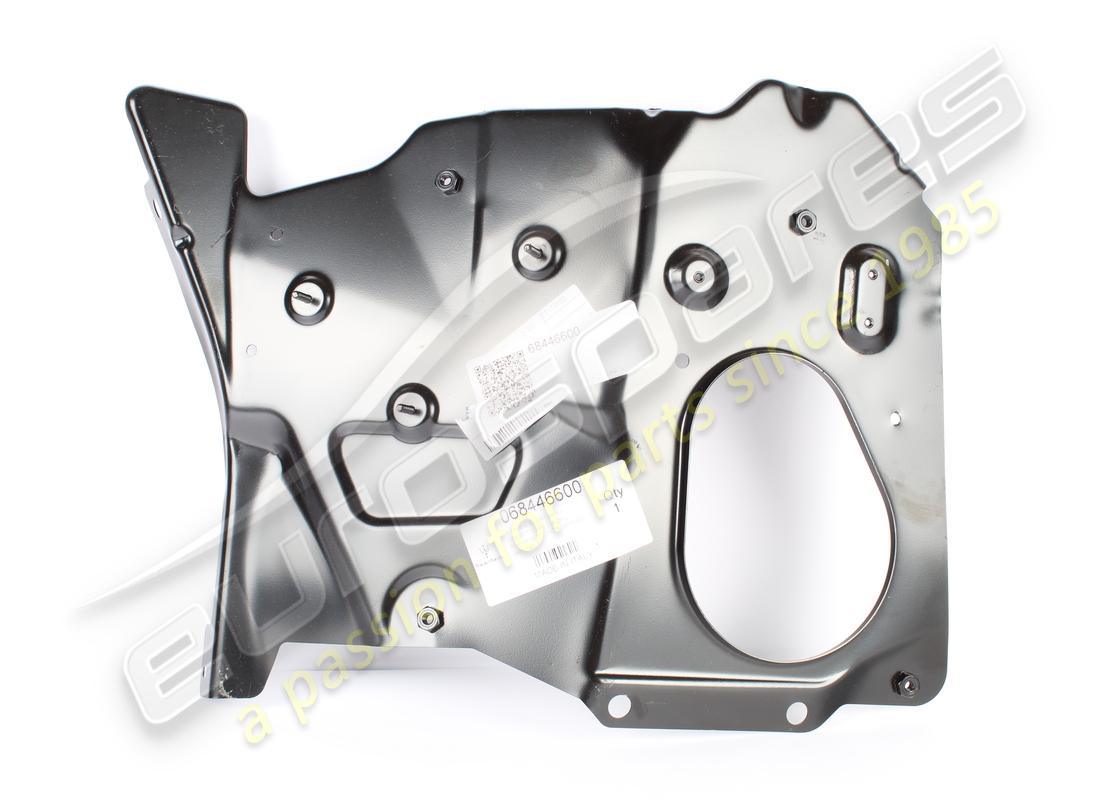 new maserati rh headlight support bracket. part number 68446600 (1)