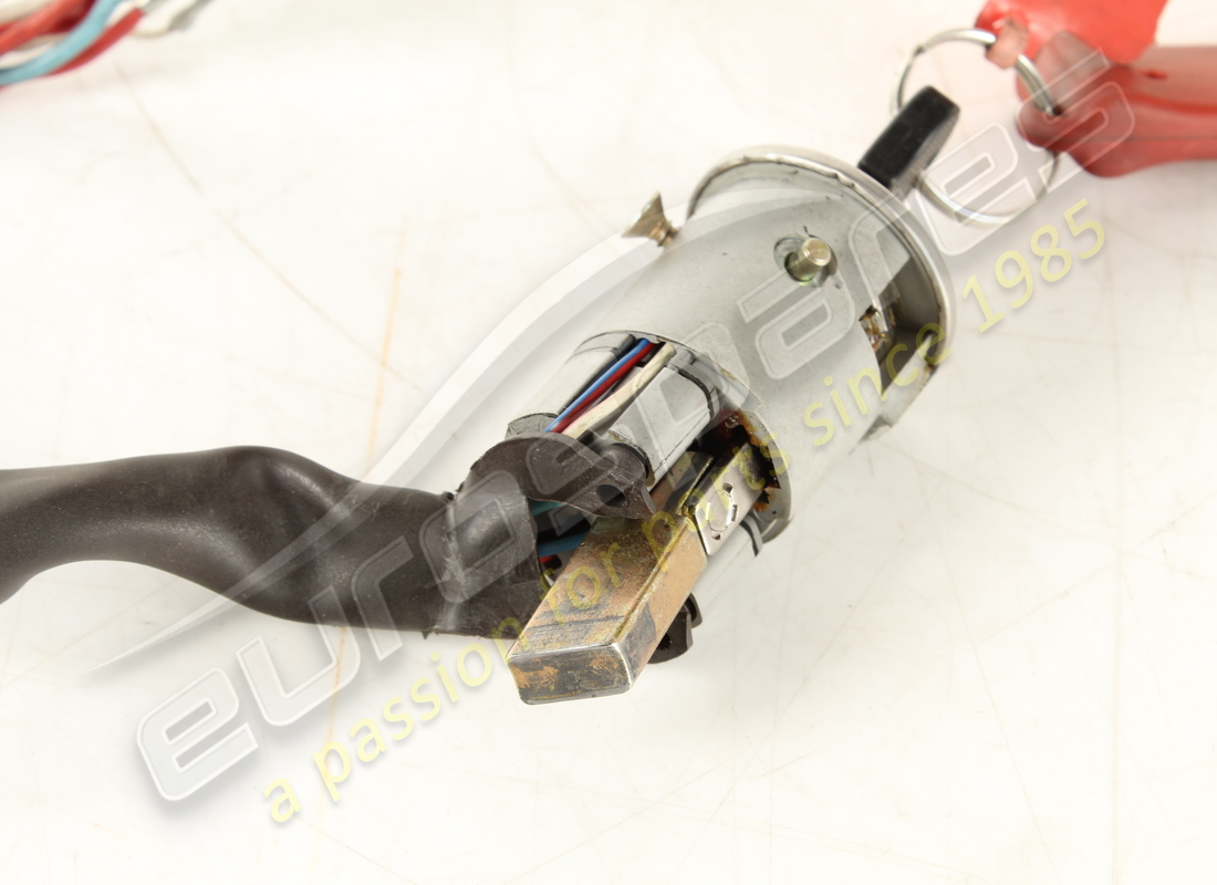 USED FERRARI ANTI-THEFT DEVICE. PART NUMBER 164514 (2) used ferrari anti-theft device. part number 164514 (2)