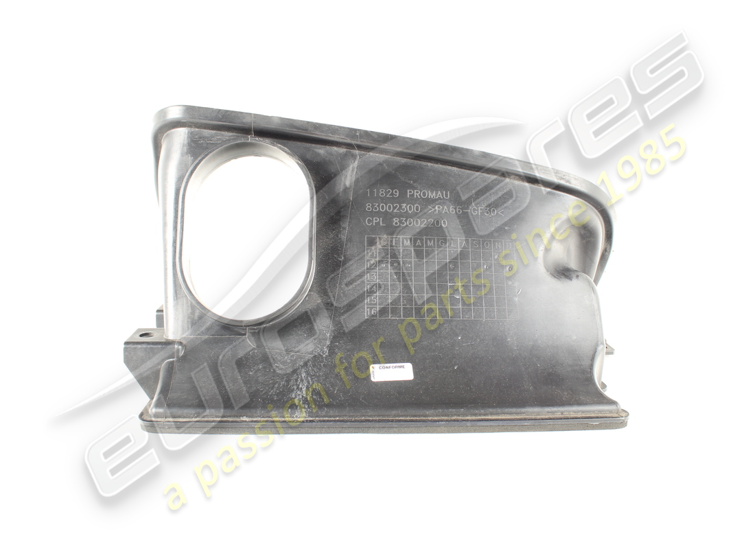 USED FERRARI LH AIR DUCT ON OIL RADIATOR. PART NUMBER 83002200 (1) used ferrari lh air duct on oil radiator. part number 83002200 (1)