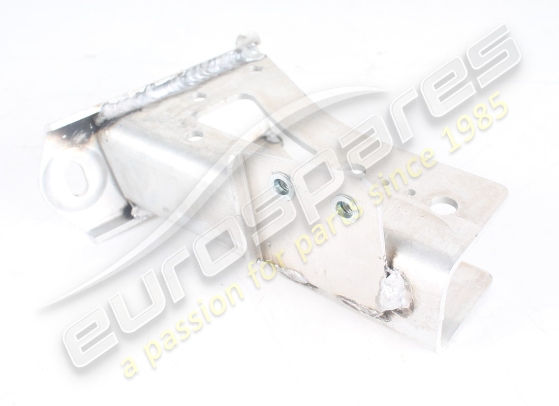 used ferrari bracket fastening crossmembe. part number 82915700 (1)