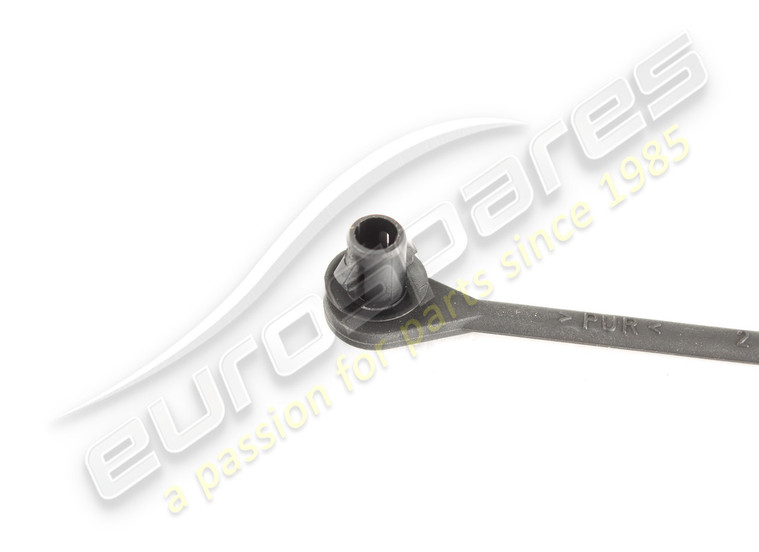 new maserati complete cap retaining ring. part number 186866 (3)