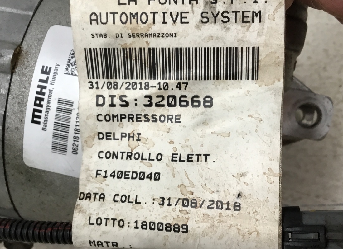 used ferrari air conditioning compressor. part number 938890 (5)