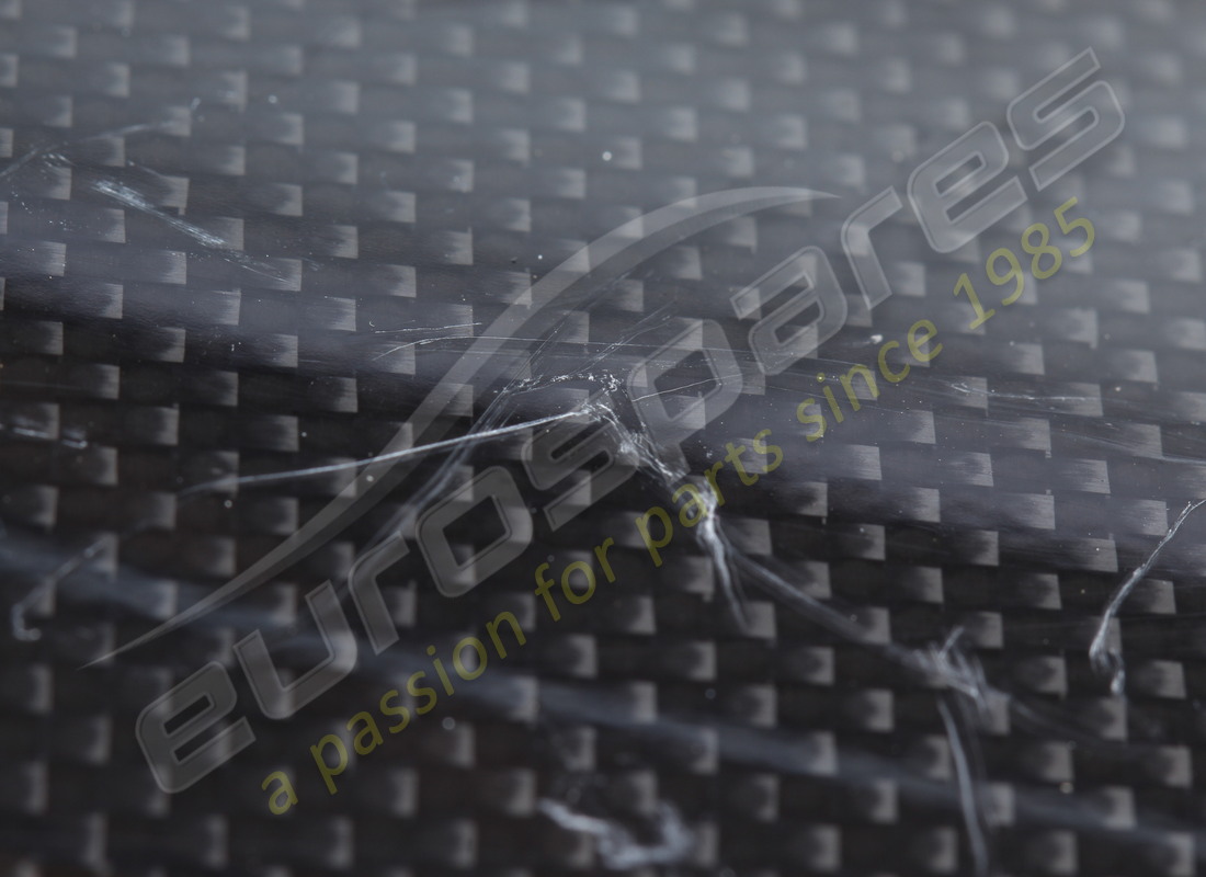 used ferrari lh front panel -carbon pan. part number 68600900 (8)