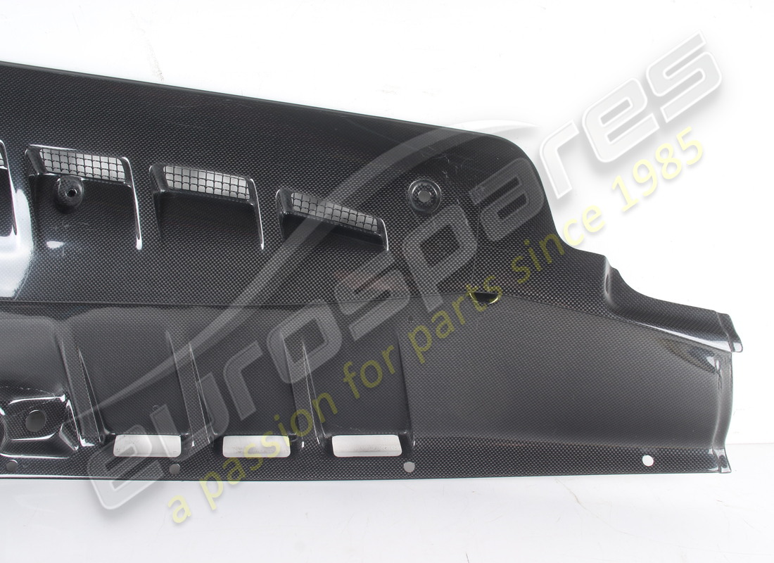 used ferrari lh front panel -carbon pan. part number 68600900 (3)