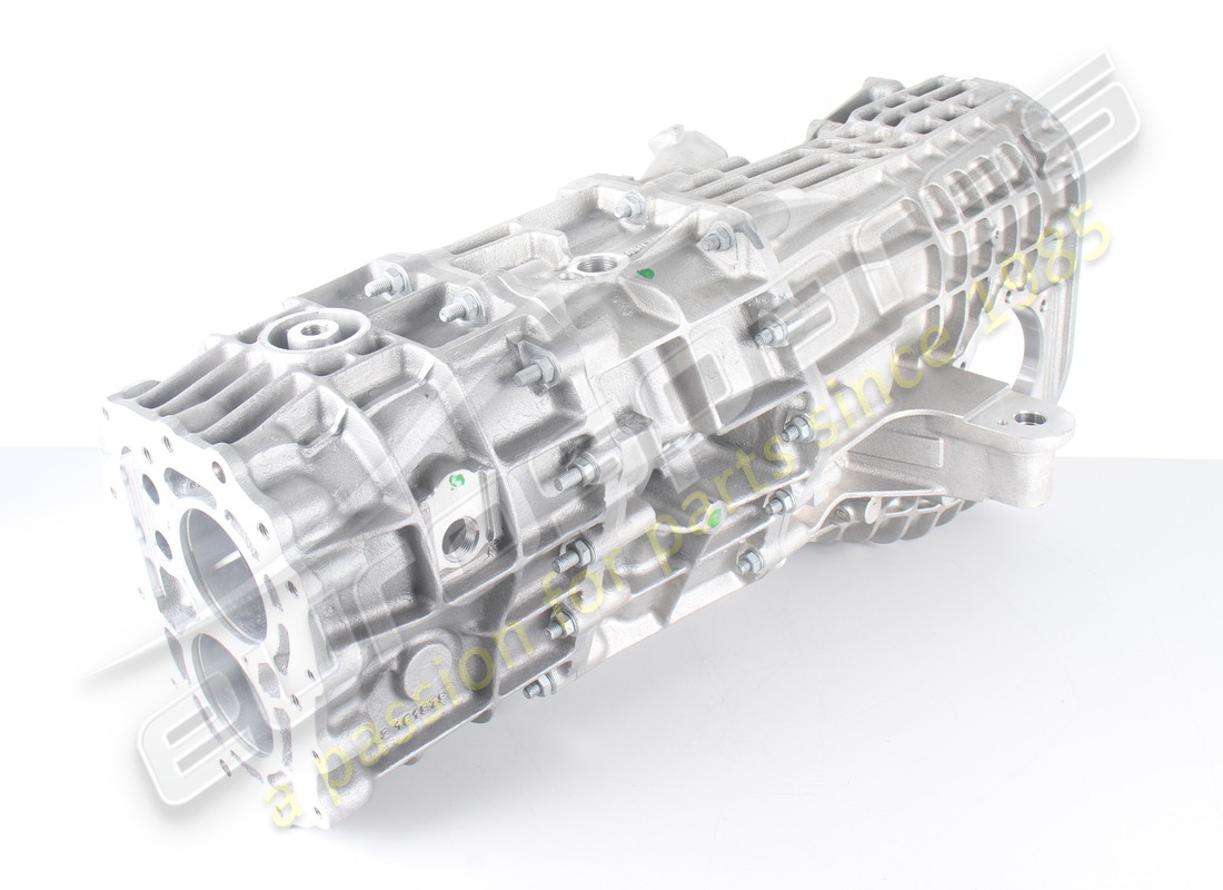 NEW FERRARI EMPTY GEARBOX CASING. PART NUMBER 210926 (3) new ferrari empty gearbox casing. part number 210926 (3)