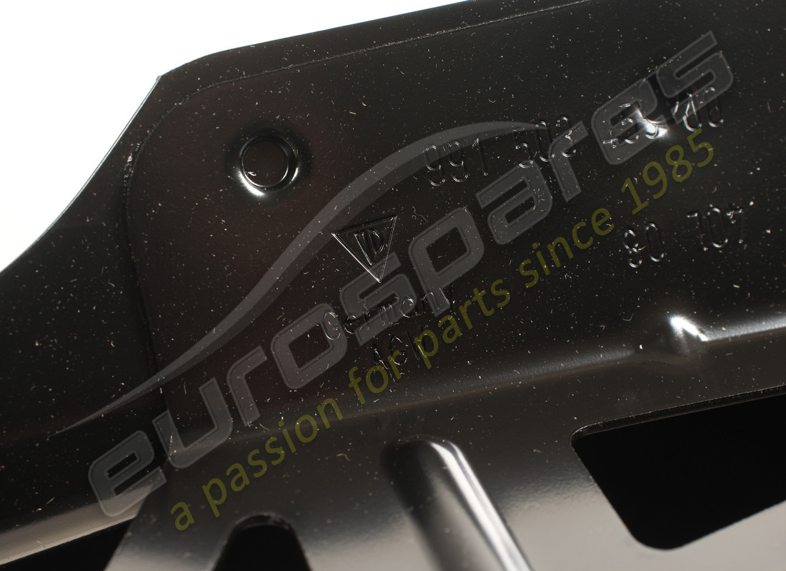 new porsche wing lhs prime coated. part number 99150303100grv (4)