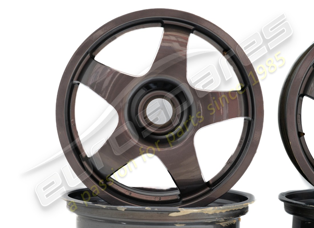 used ferrari speedline lm wheels set 18 inch. part number fwhe058 (3)