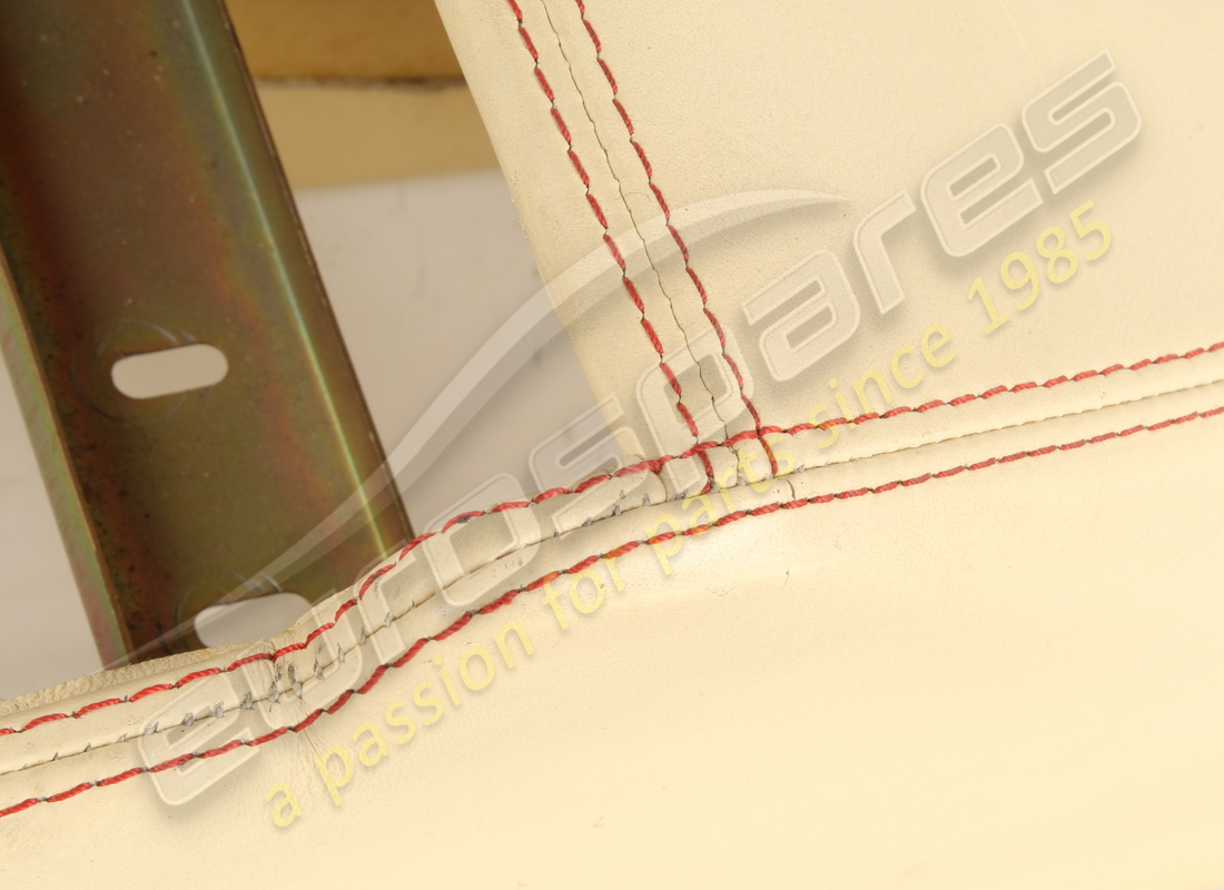 used ferrari rhd console in cream vm3997. part number 65450204 (6)