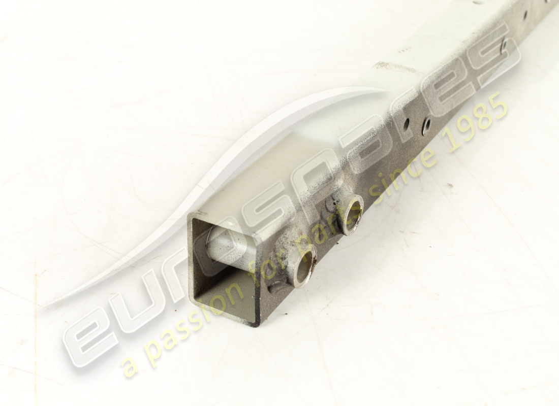 USED FERRARI RH INTERNAL BOX MEMBER. PART NUMBER 250076 (3) used ferrari rh internal box member. part number 250076 (3)