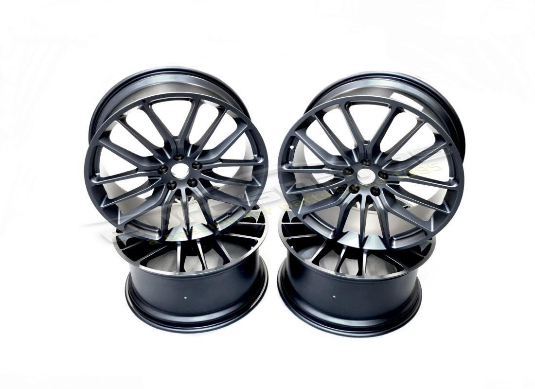 NEW MASERATI 21'' TITANO WHEELS SET (GREY). PART NUMBER 980156251B (1) new maserati 21'' titano wheels set (grey). part number 980156251b (1)