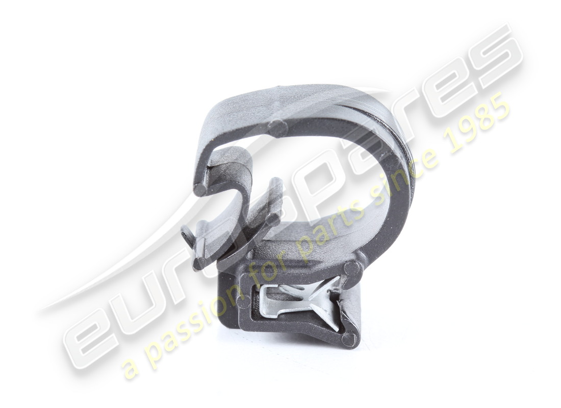 NEW MASERATI CLIP. PART NUMBER 224539 (3) new maserati clip. part number 224539 (3)