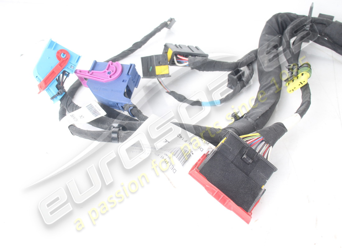 USED FERRARI CAVO ANTERIORE. PART NUMBER 266265 (2) used ferrari cavo anteriore. part number 266265 (2)