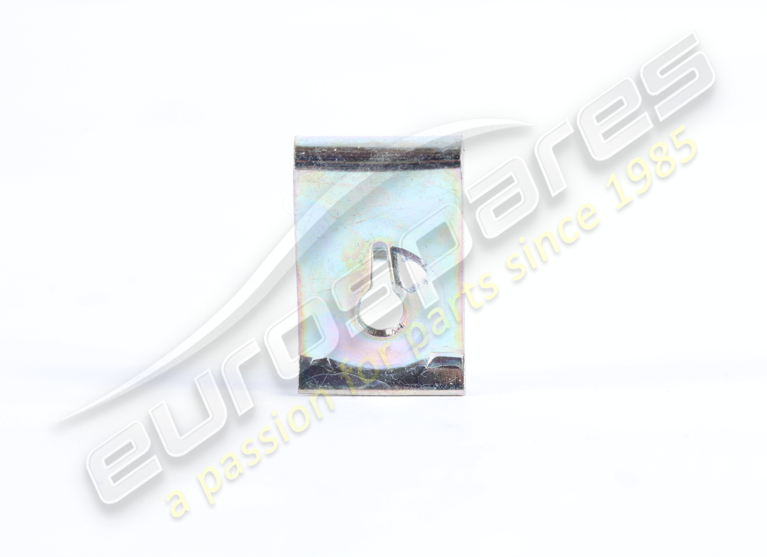 new ferrari bracket. part number 14372171 (1)