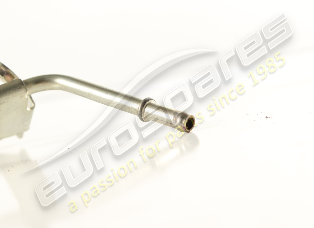 used ferrari water return pipe from lh tu. part number 317598 (2)
