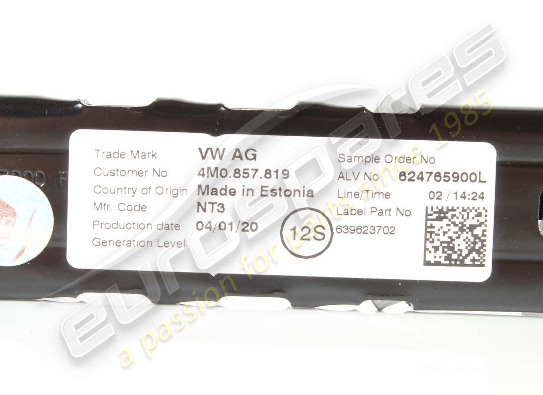 used lamborghini seat belt height. part number 4m0857819 (2)