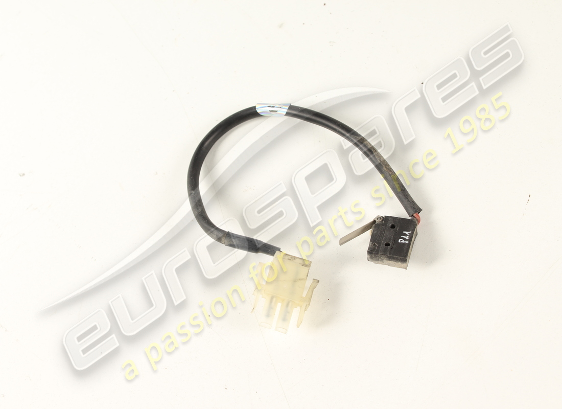 used ferrari microswitch. part number 63485600 (1)