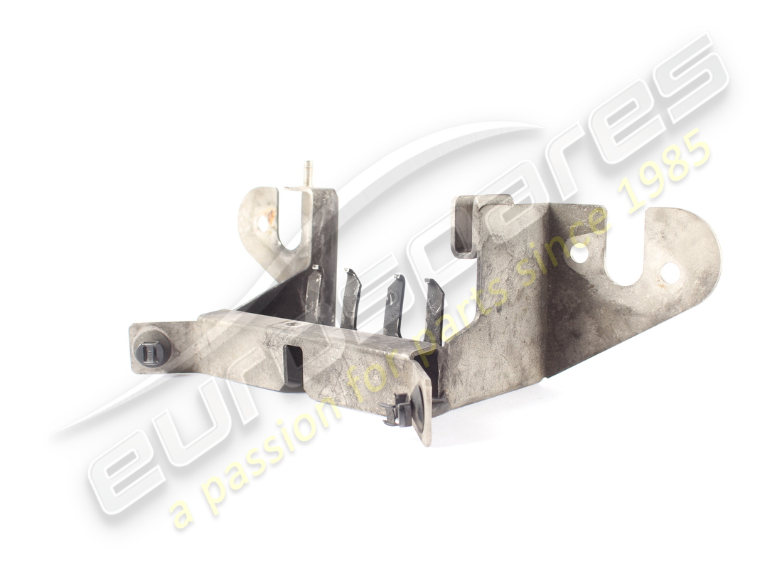 USED LAMBORGHINI BRACKET. PART NUMBER 07L905389 (3) used lamborghini bracket. part number 07l905389 (3)