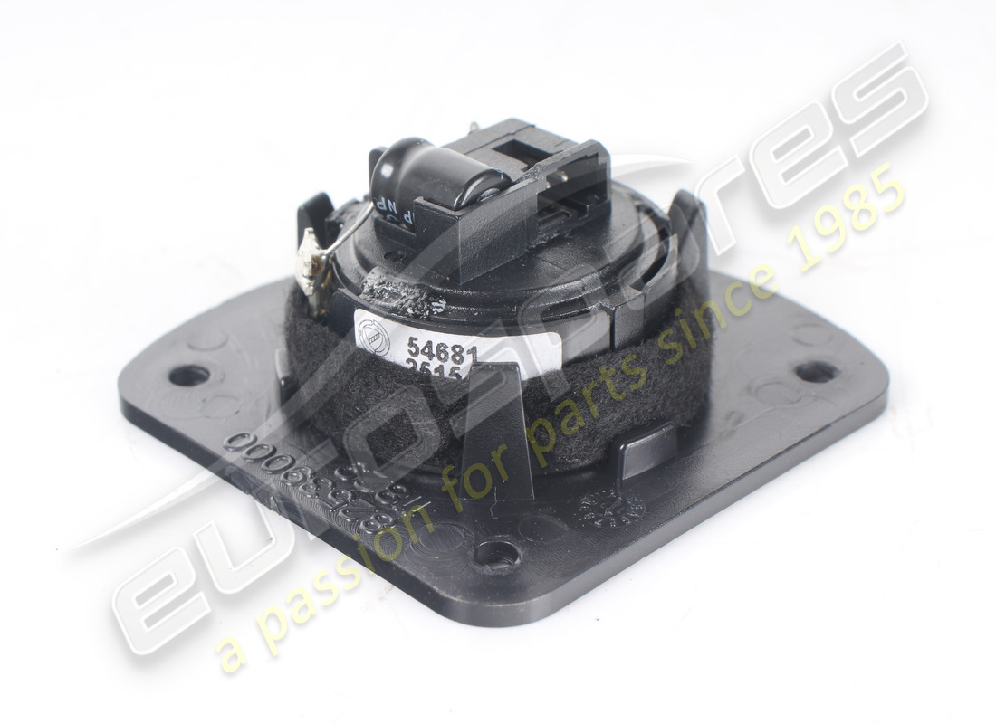 USED FERRARI ADAPTOR FOR TWEETER. PART NUMBER 82539000 (3) used ferrari adaptor for tweeter. part number 82539000 (3)