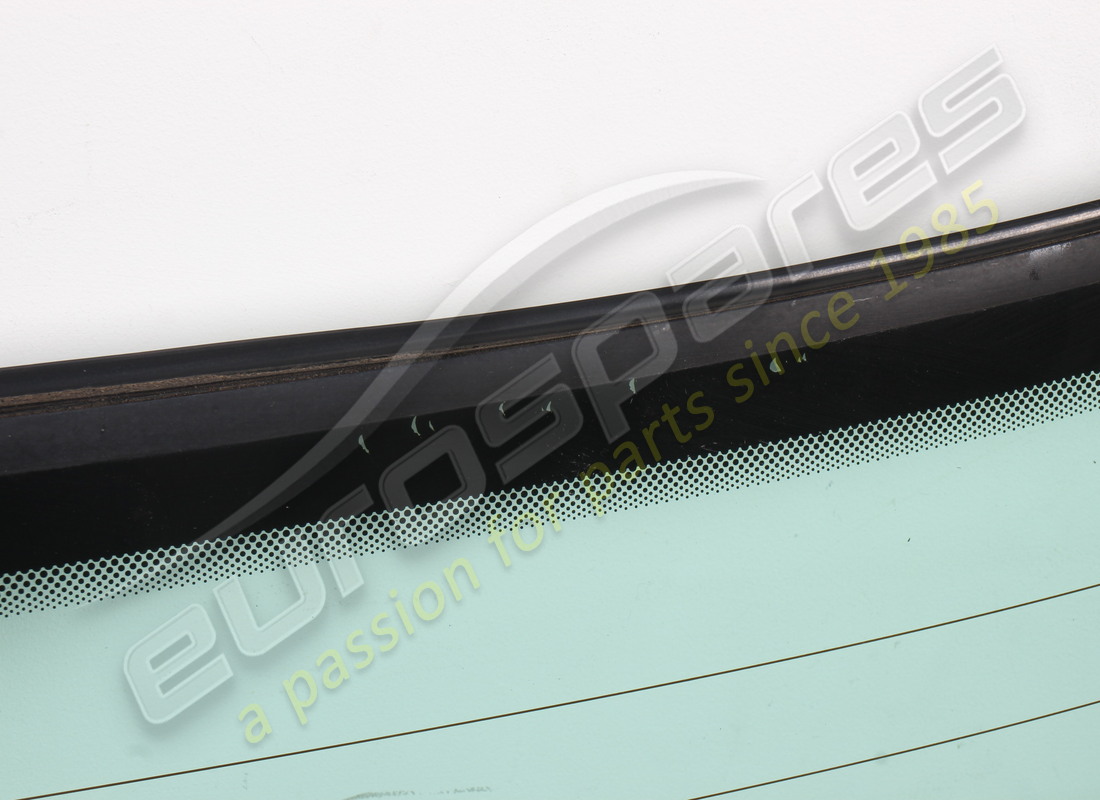 used maserati rear window glass. part number 377780077 (2)