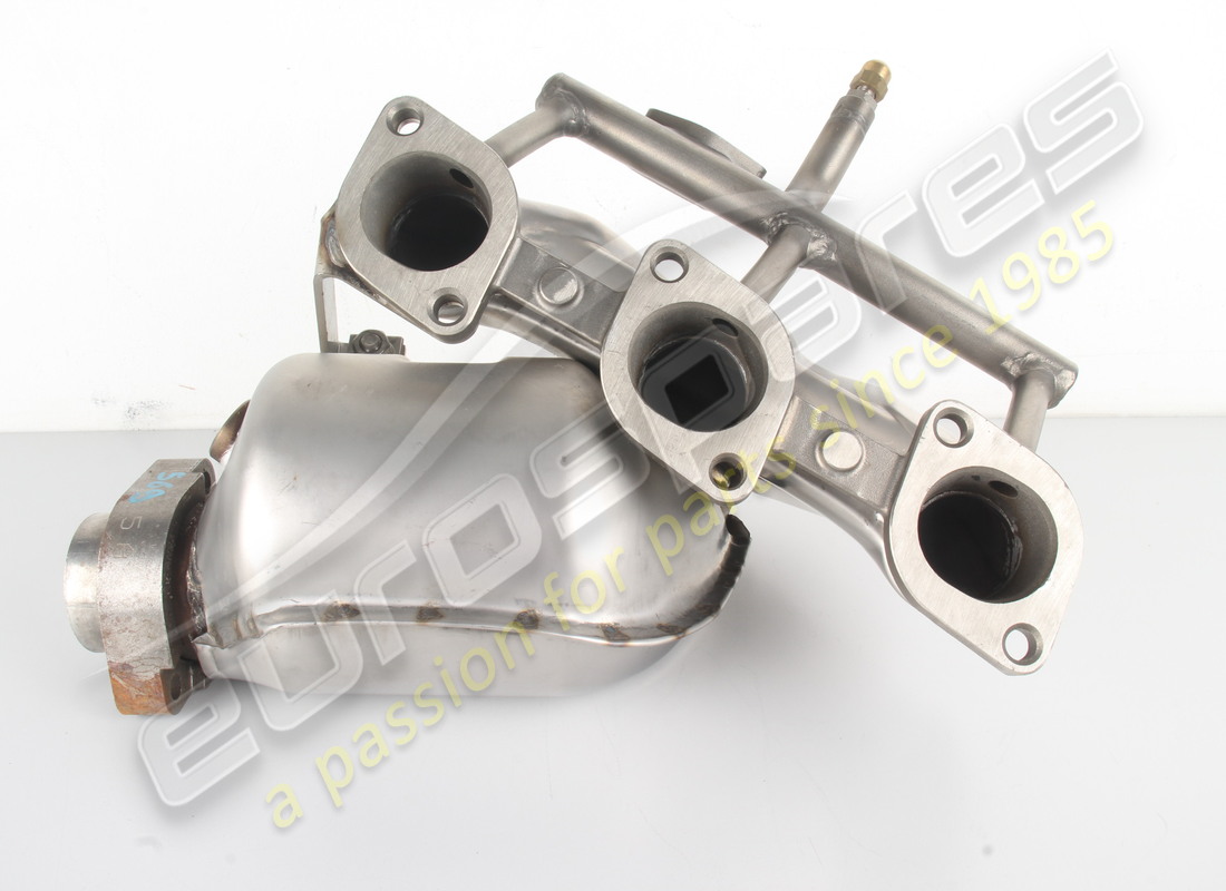 new ferrari lh rear exhaust manifold. part number 189761 (1)