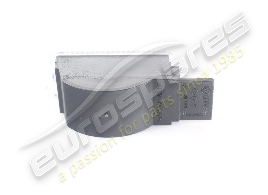 USED LAMBORGHINI COURTESY DOOR LIGHT. PART NUMBER 4B0947415 (4) used lamborghini courtesy door light. part number 4b0947415 (4)