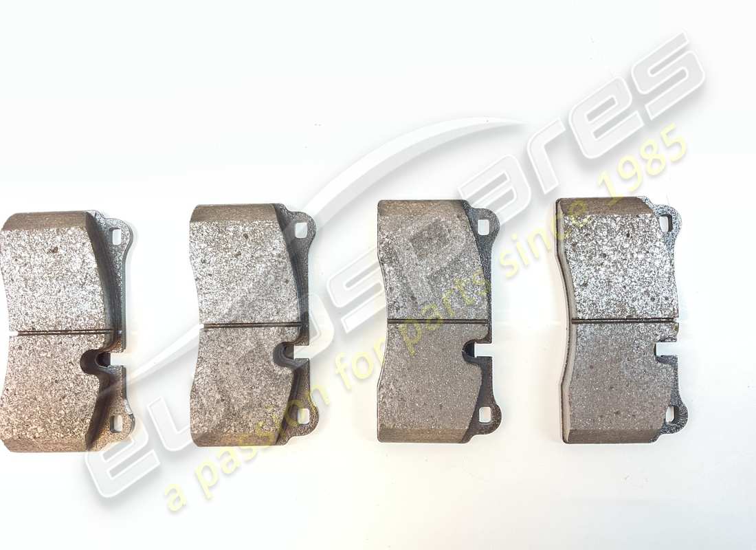 new lamborghini 1 set of brake pads for disc. part number 4s0698451af (2)