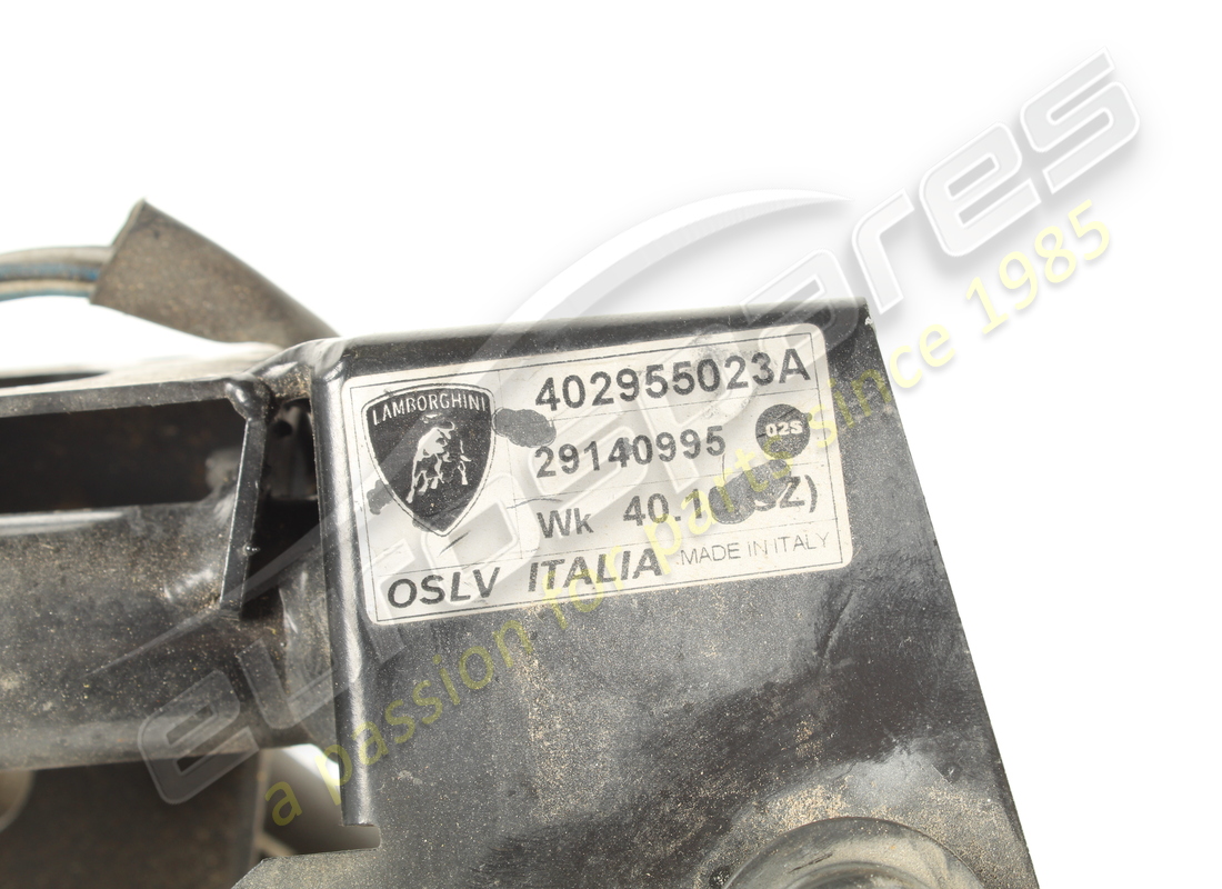 used lamborghini windscreen wiper motor. part number 402955023a (4)