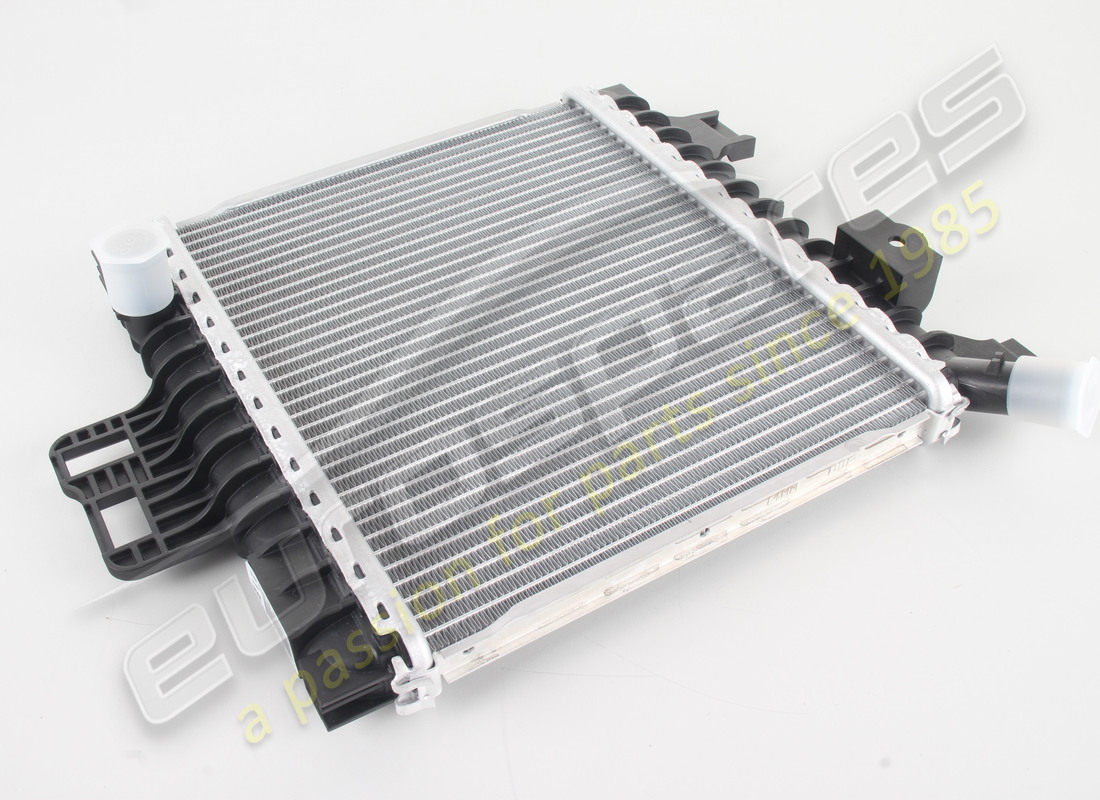 new lamborghini auxiliary radiator. part number 4m0121218g (1)