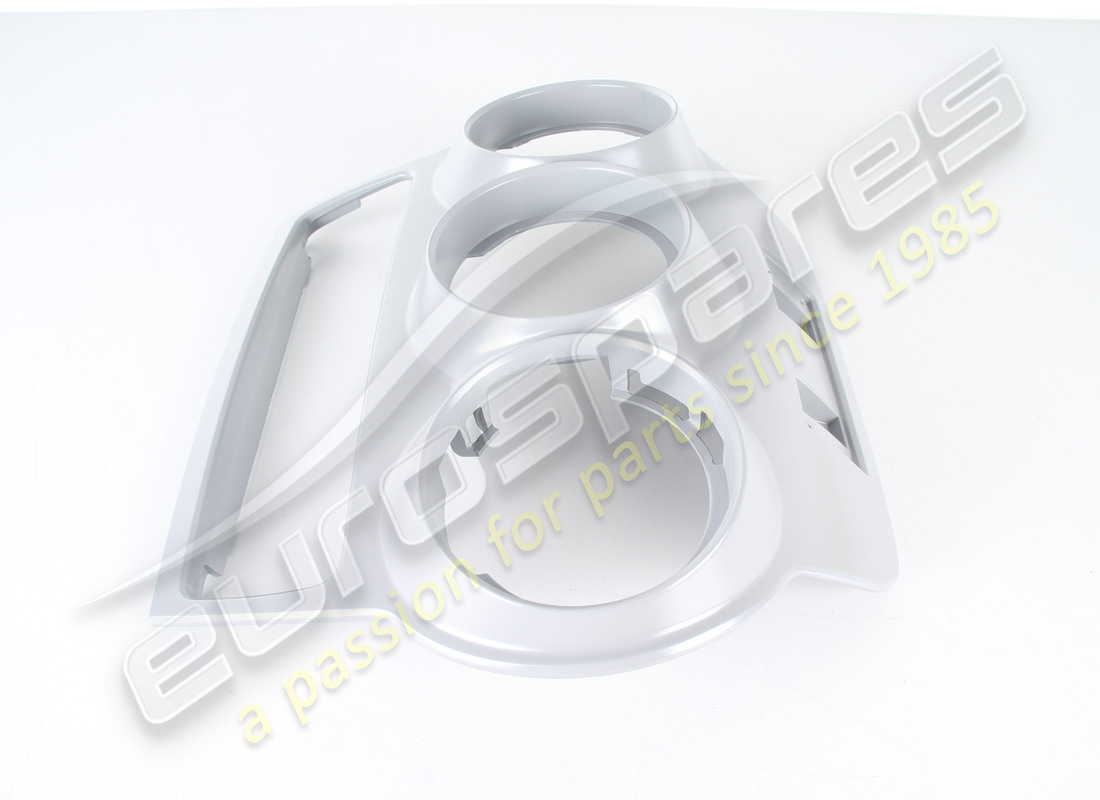 NEW FERRARI UPPER CENTRALPLATE. PART NUMBER 67796610 (3) new ferrari upper centralplate. part number 67796610 (3)