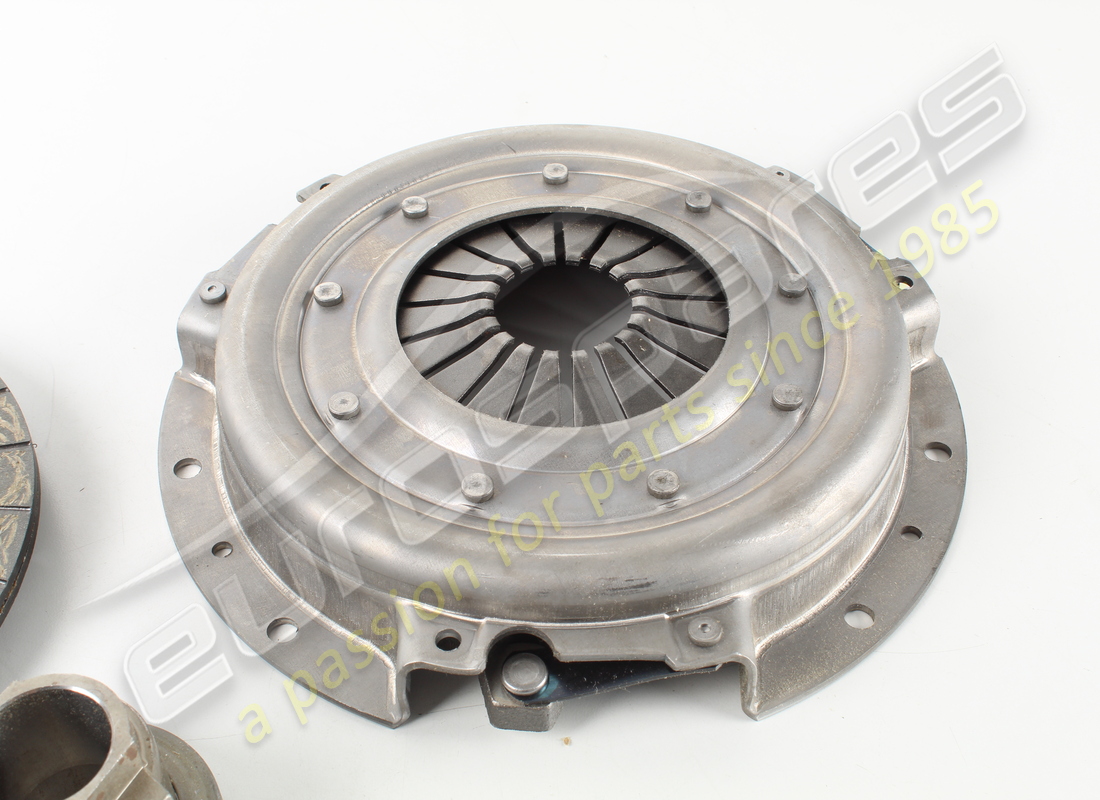 NEW MASERATI CLUTCH DEVICE. PART NUMBER 314620101 (4) new maserati clutch device. part number 314620101 (4)