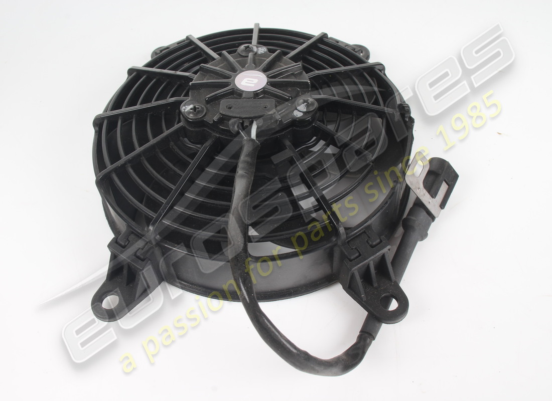 USED FERRARI COMPLETE ELECTRIC FAN. PART NUMBER 277070 (4) used ferrari complete electric fan. part number 277070 (4)