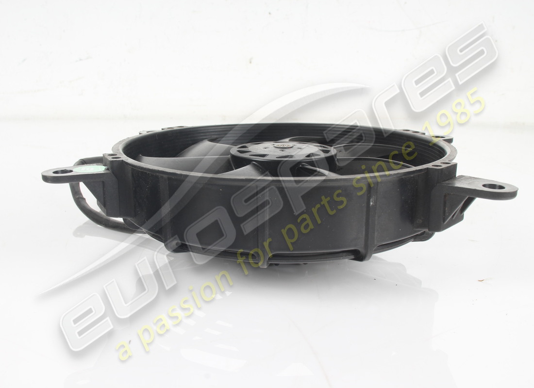 USED FERRARI COMPLETE ELECTRIC FAN. PART NUMBER 277070 (3) used ferrari complete electric fan. part number 277070 (3)